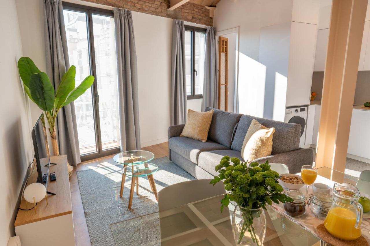 Feelathome Stadium Apartments Оспиталет-де-Льобрегат Экстерьер фото