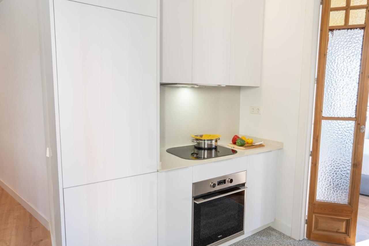 Feelathome Stadium Apartments Оспиталет-де-Льобрегат Экстерьер фото