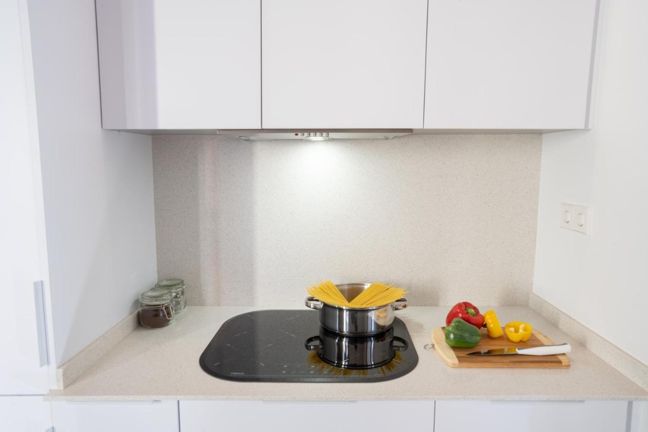 Feelathome Stadium Apartments Оспиталет-де-Льобрегат Экстерьер фото