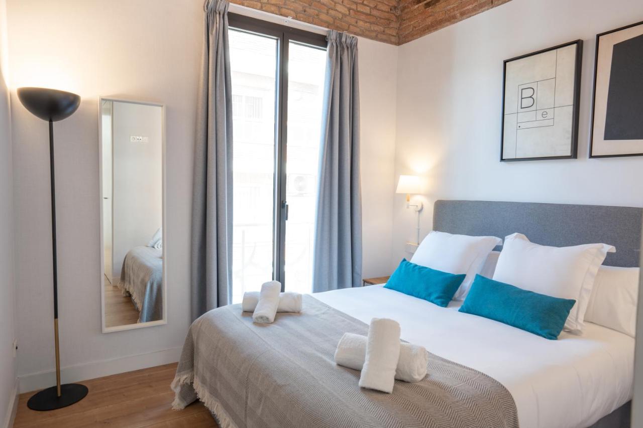 Feelathome Stadium Apartments Оспиталет-де-Льобрегат Экстерьер фото
